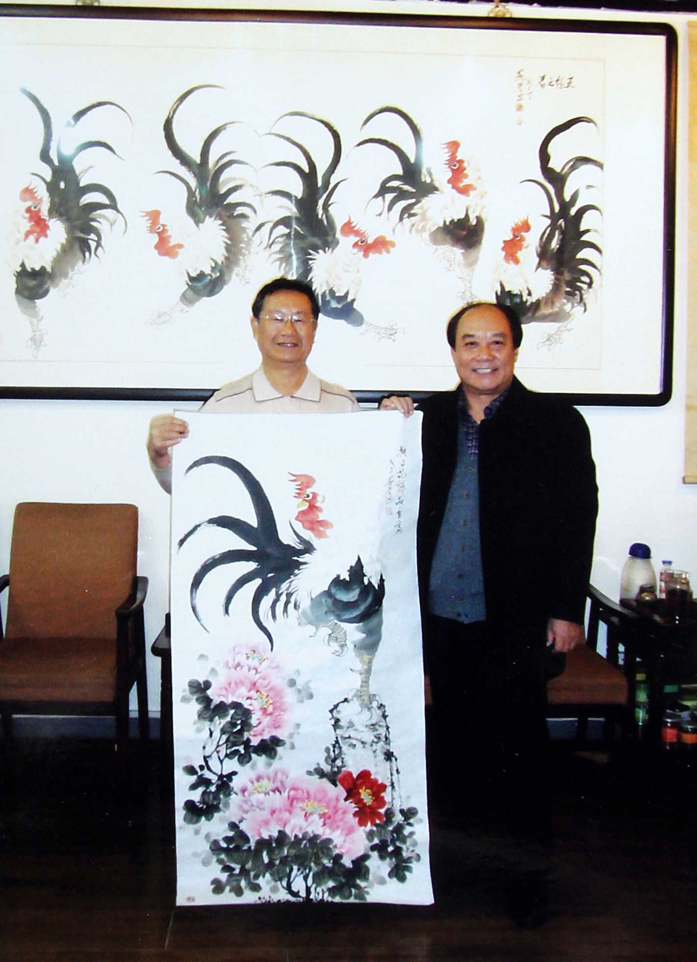 白燕君与河北省军区司令员宪福成拍摄于白燕君工作室